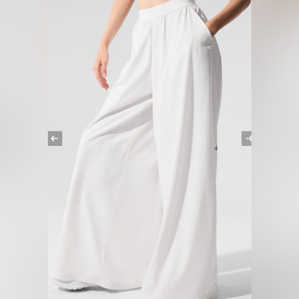 ALO Yoga White Miracle Wide-Leg Mesh Trouser